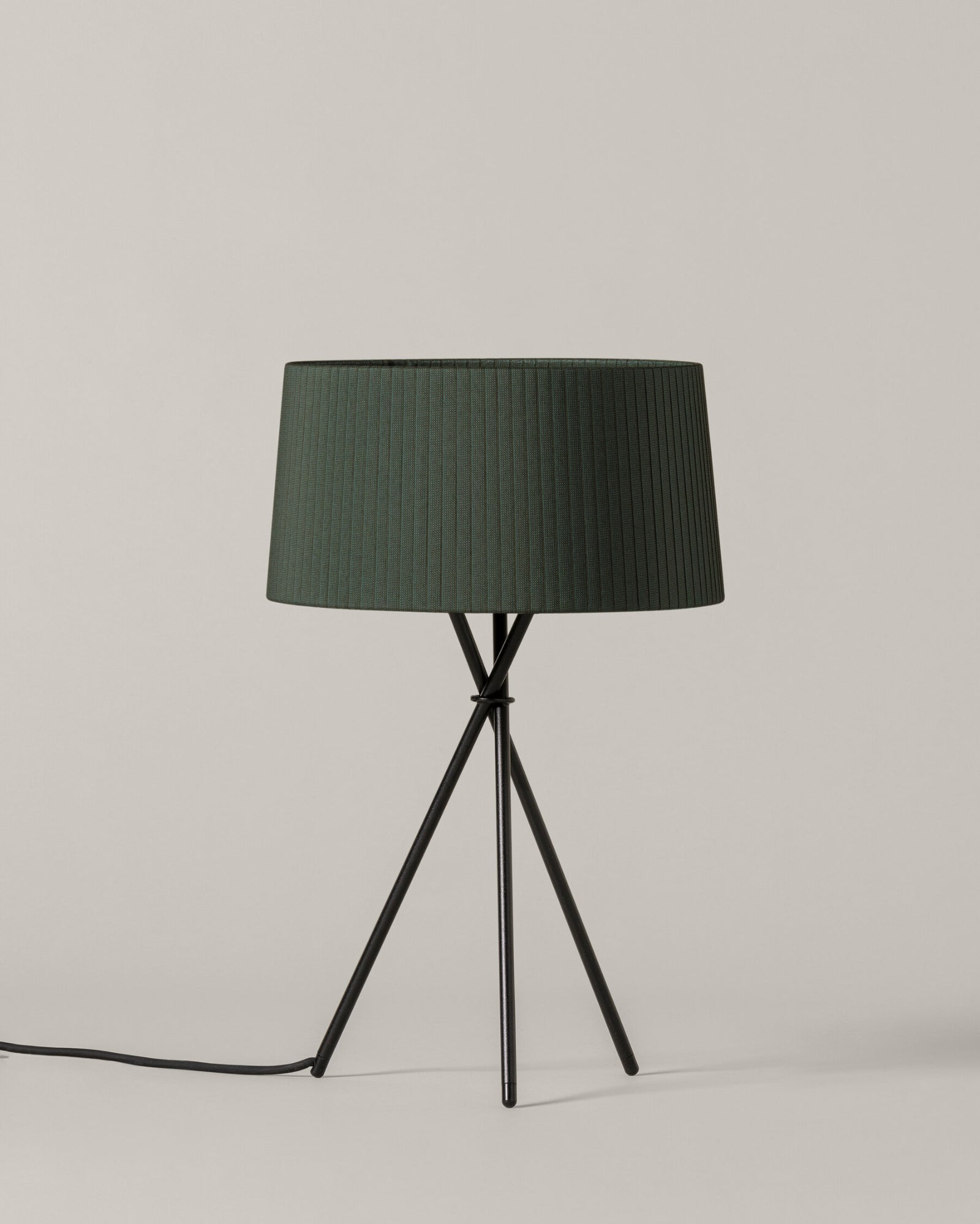 Trípode M3 Table Lamp