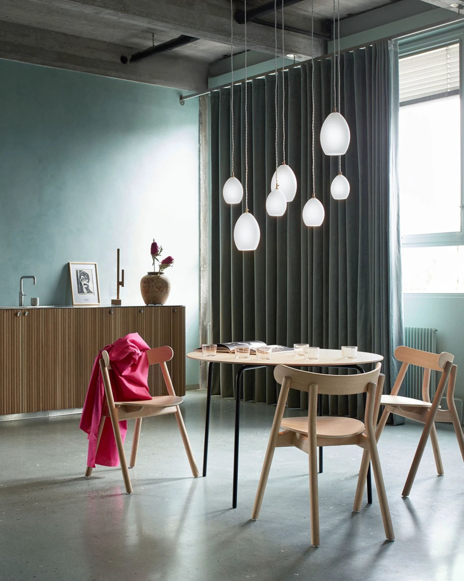 Unika Pendant Light