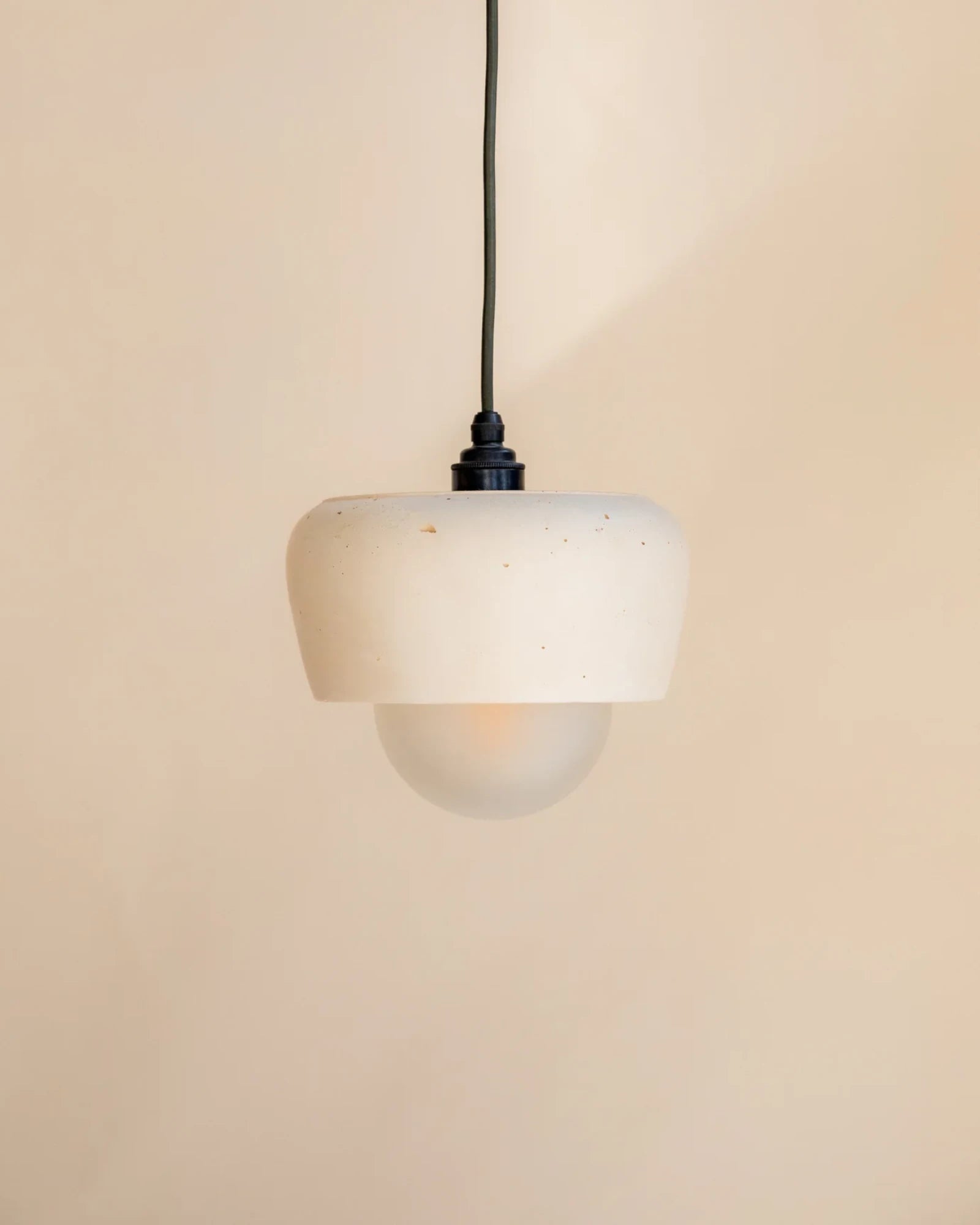 Wirru Pendant Light