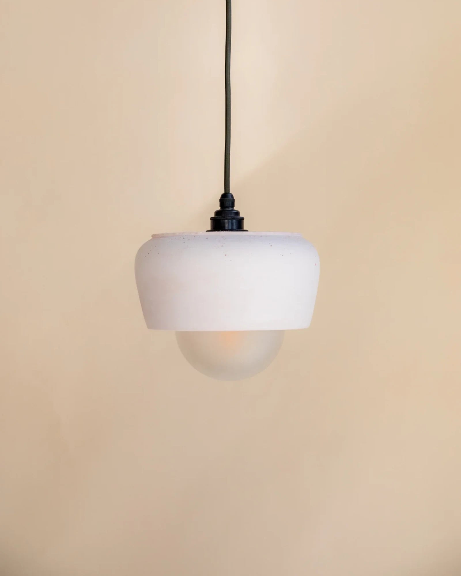 Wirru Pendant Light