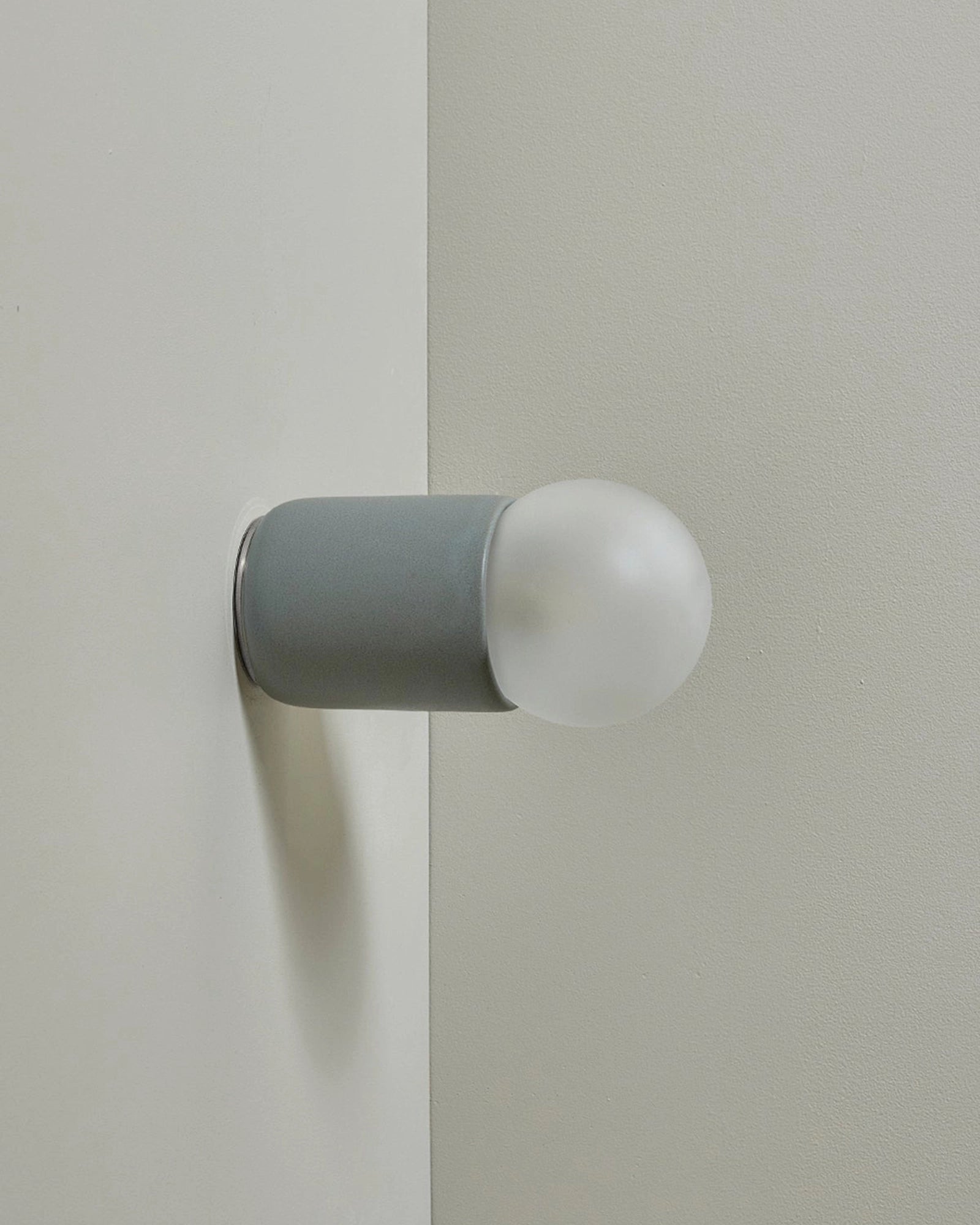 Terra 1 Wall Light