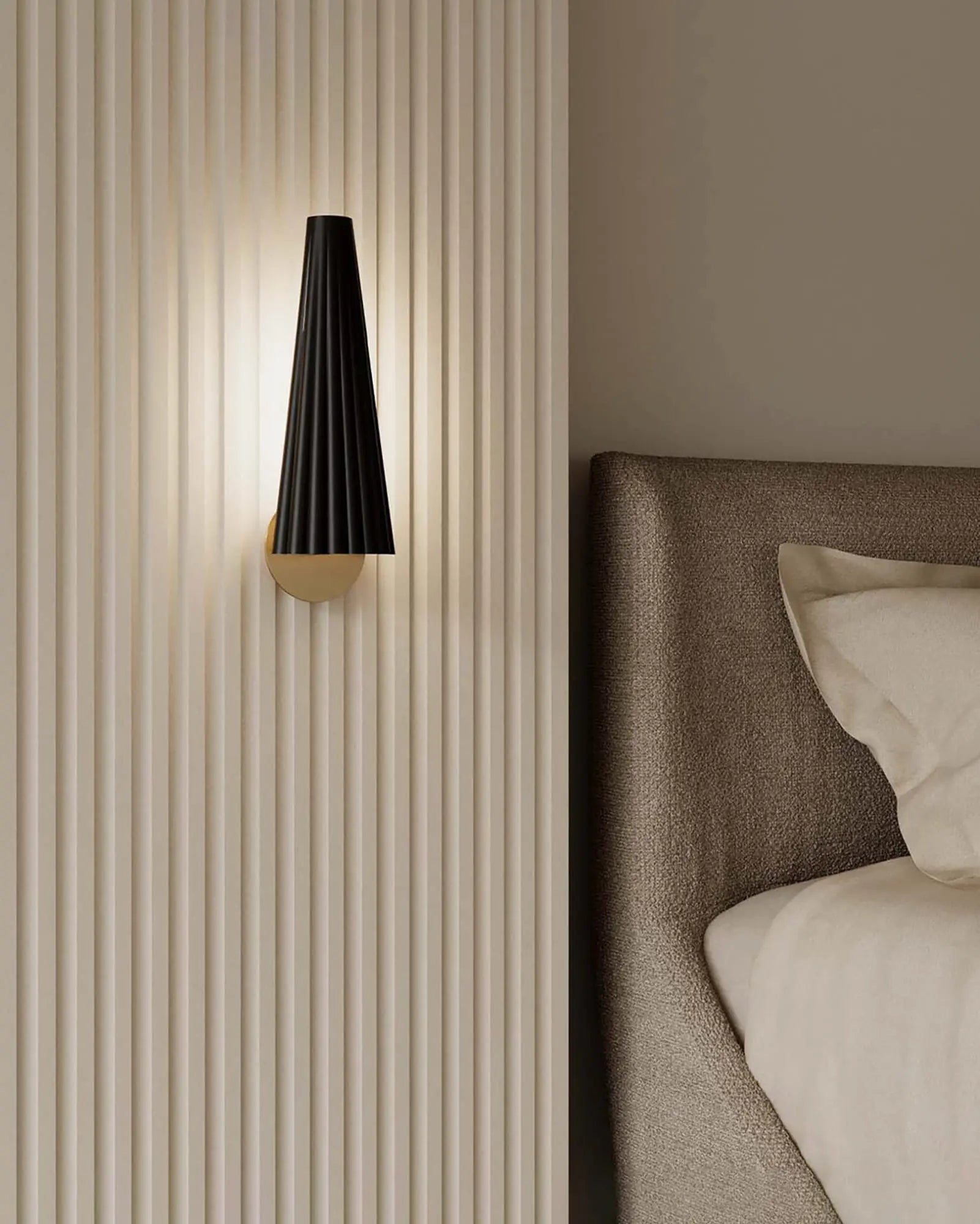 Bion Wall Light