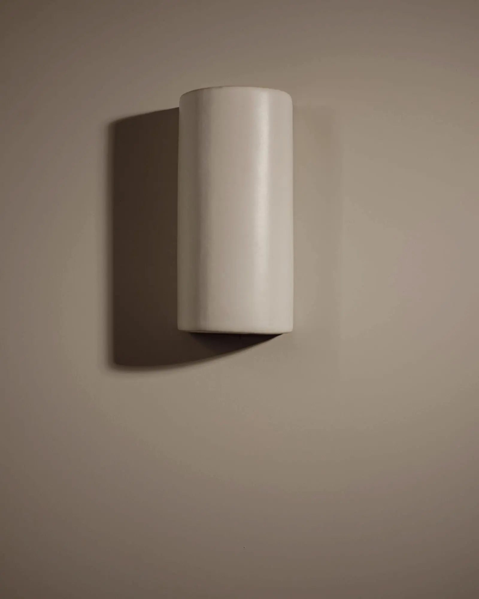 Down Ceramic indoor wall light tall
