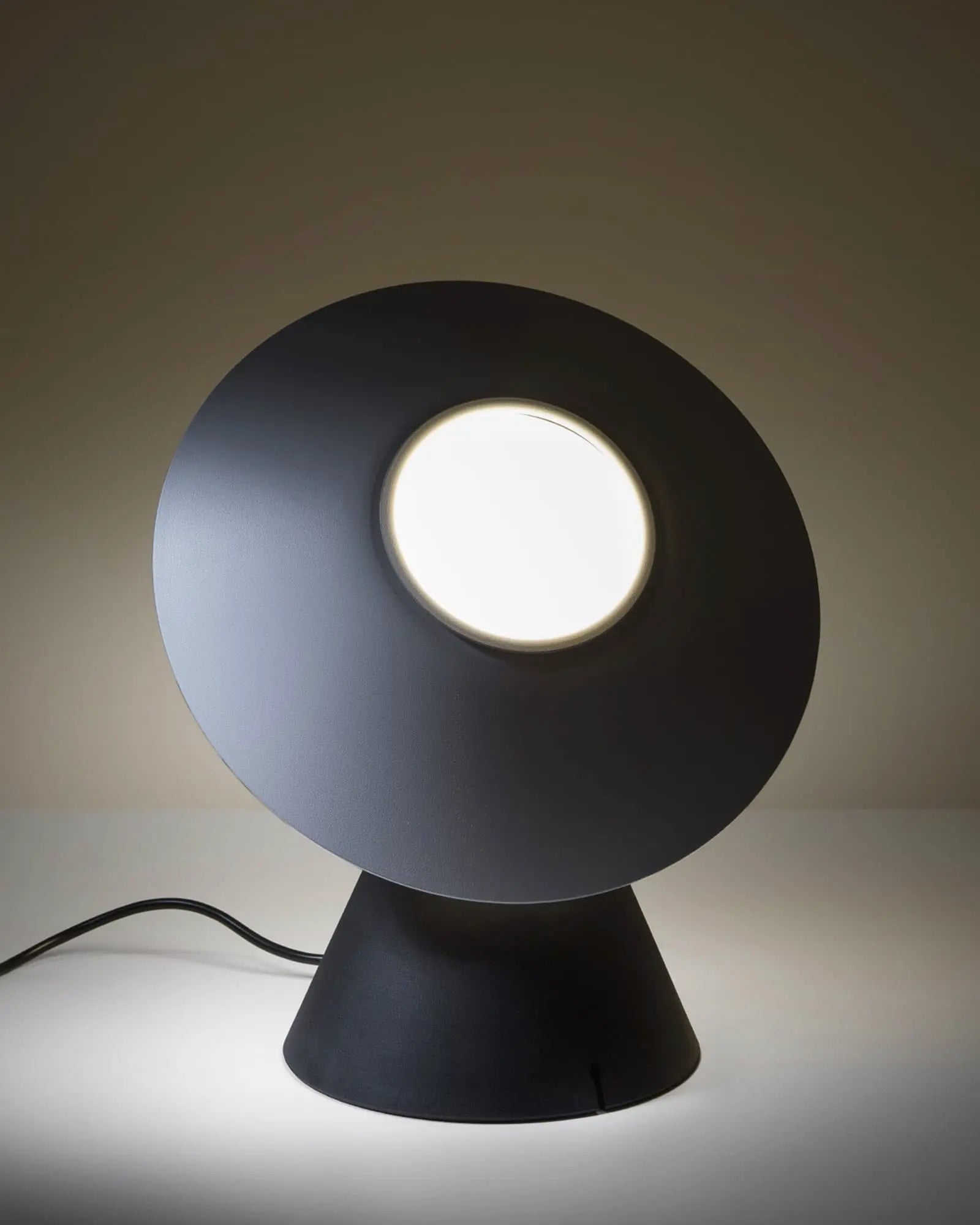 Fante Table lamp with adjustable shade