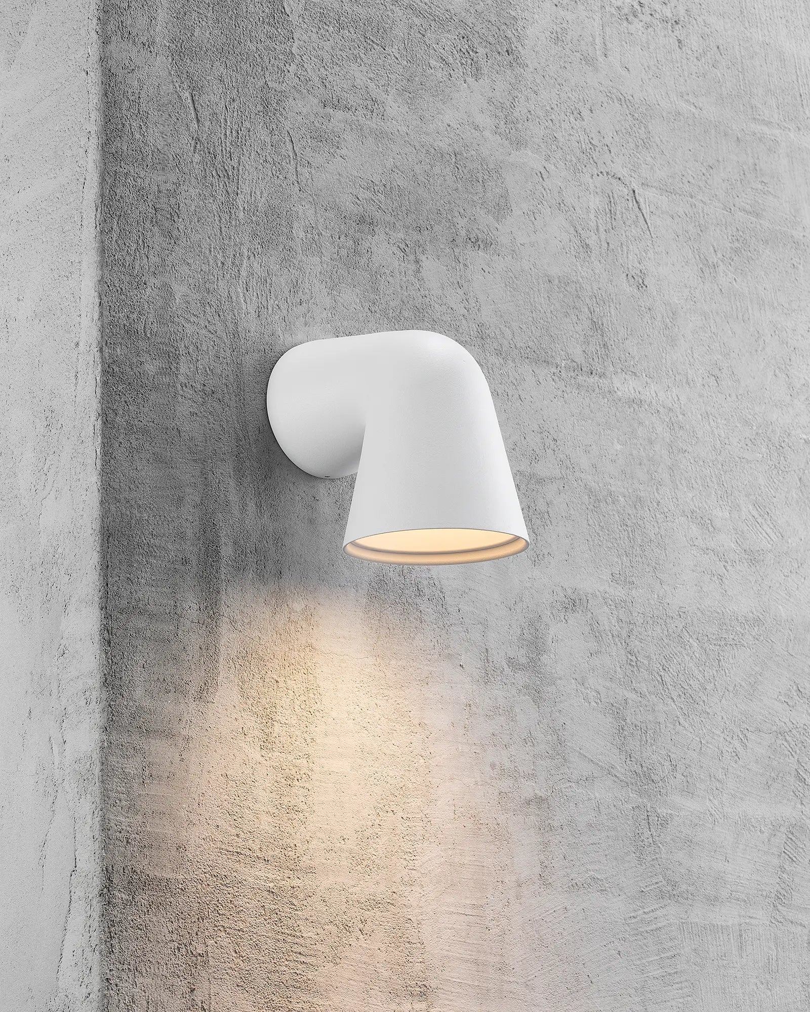Front single Scandinavian outdoor light white on concrete wall