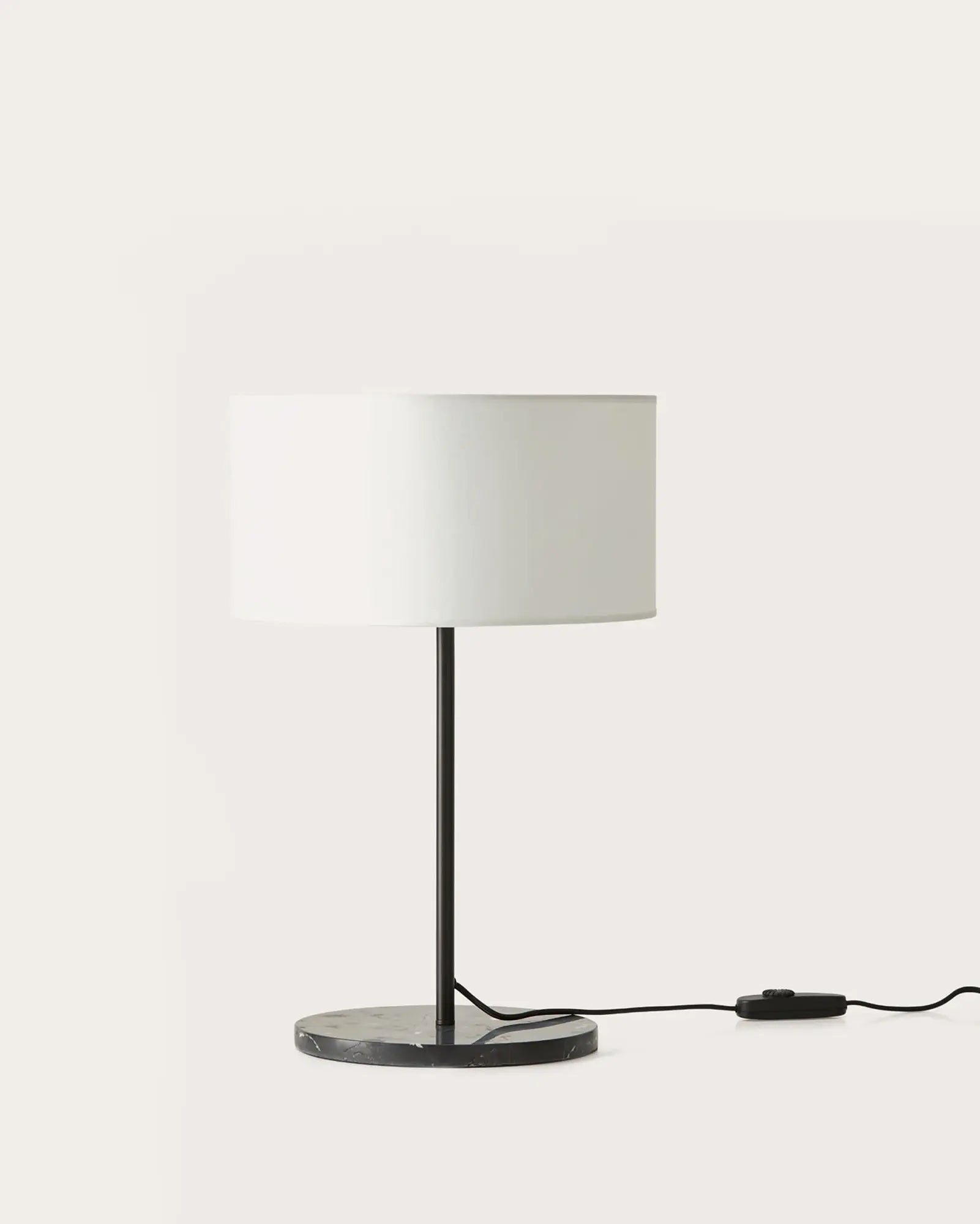 Hedra classic table lamp with marble base and fabric shade