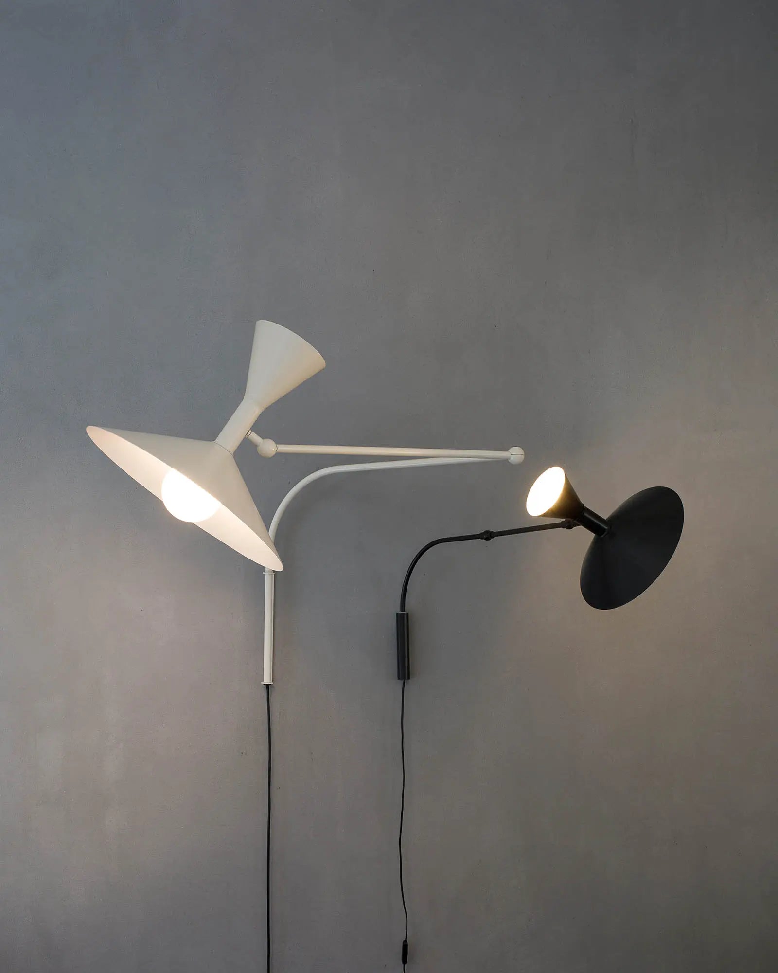 Lamp de Marseille iconic adjustable modern wall light