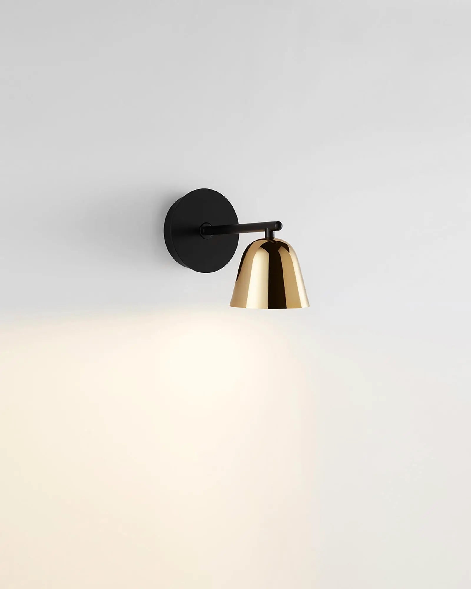 Lighto contemporary elegant wall light