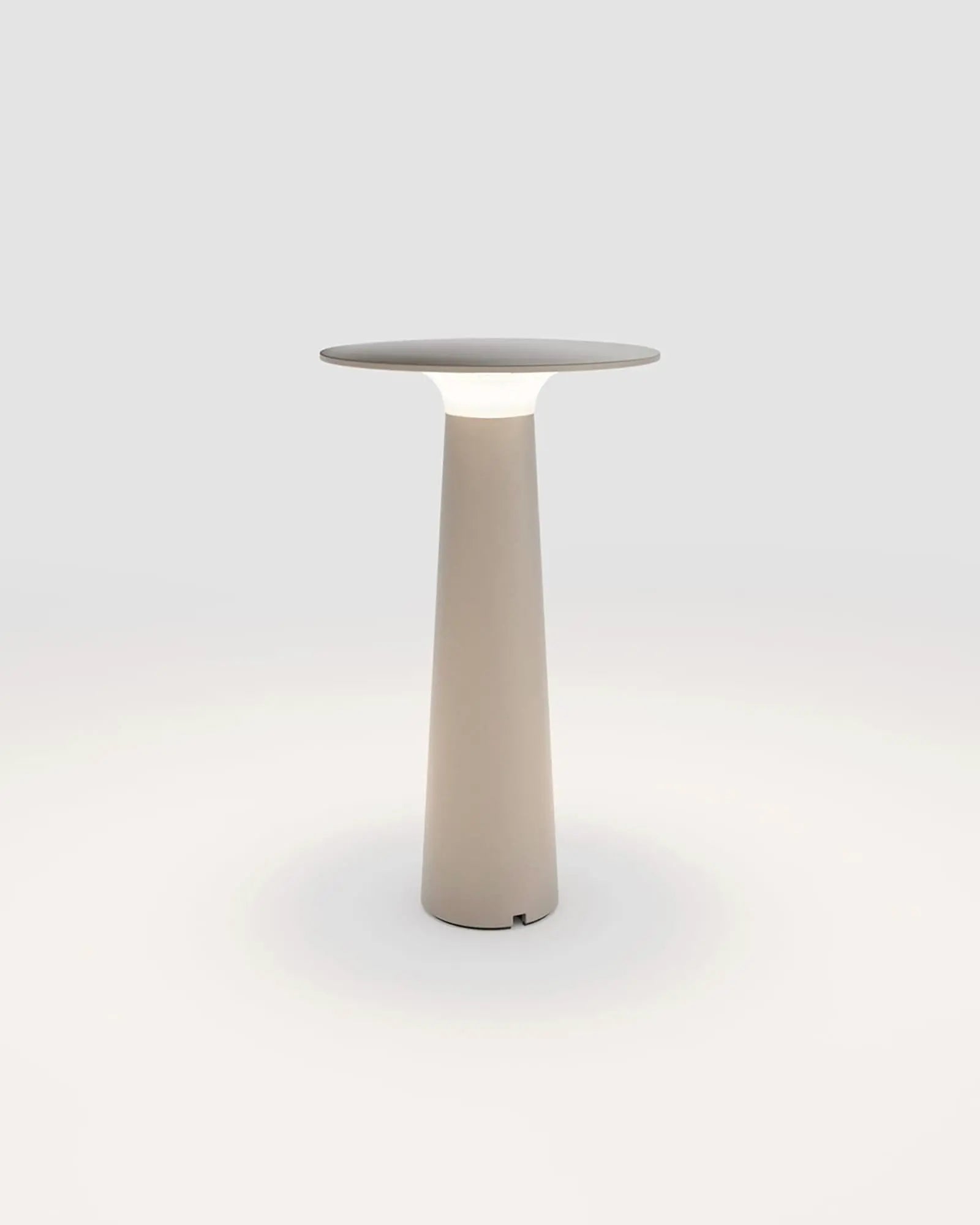 Lix outdoor modern portable table lamp