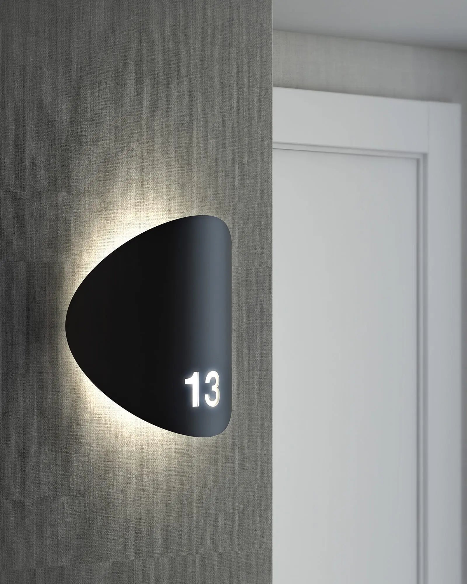 Lune Wall Light