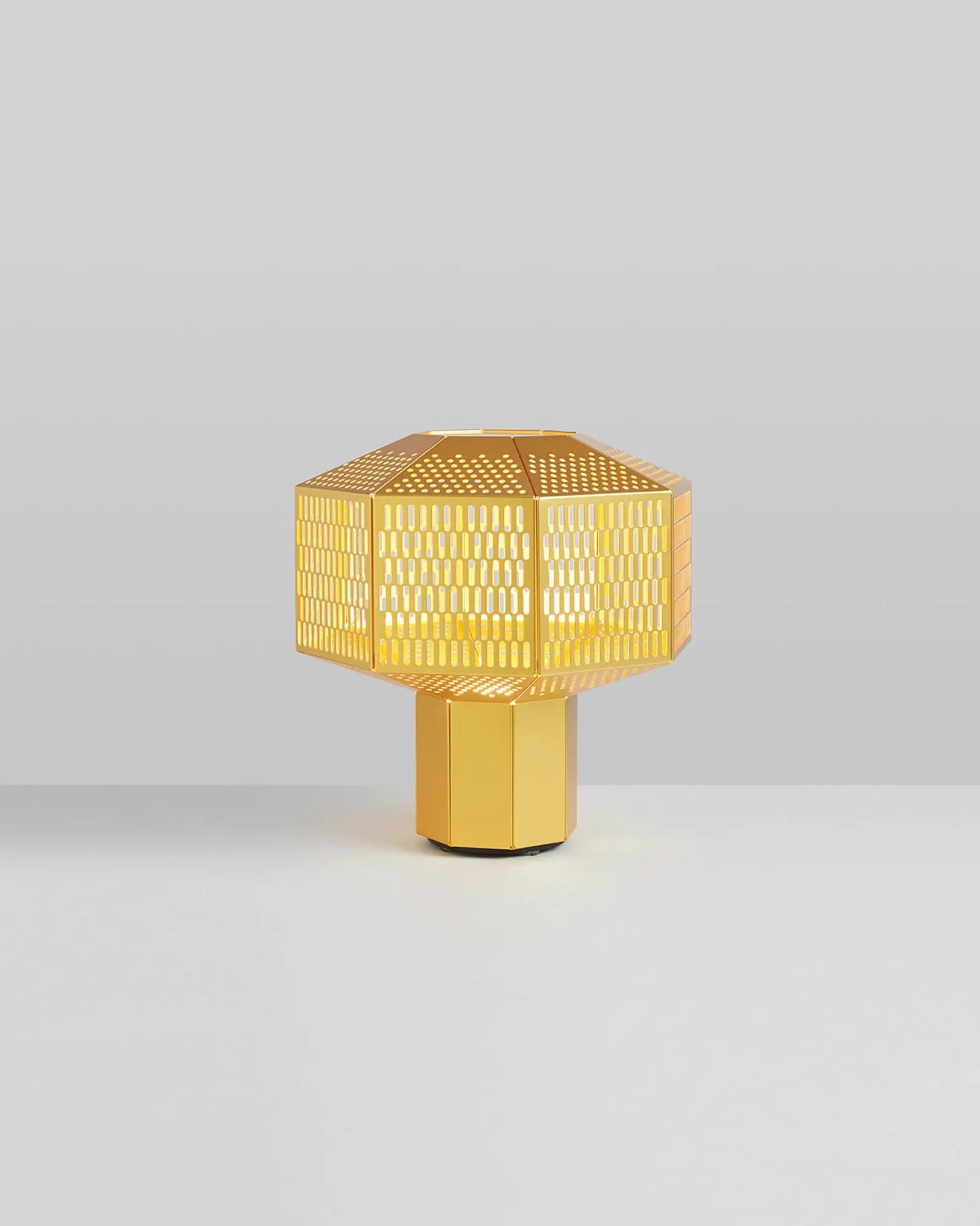 Ma-Rock Table Lamp