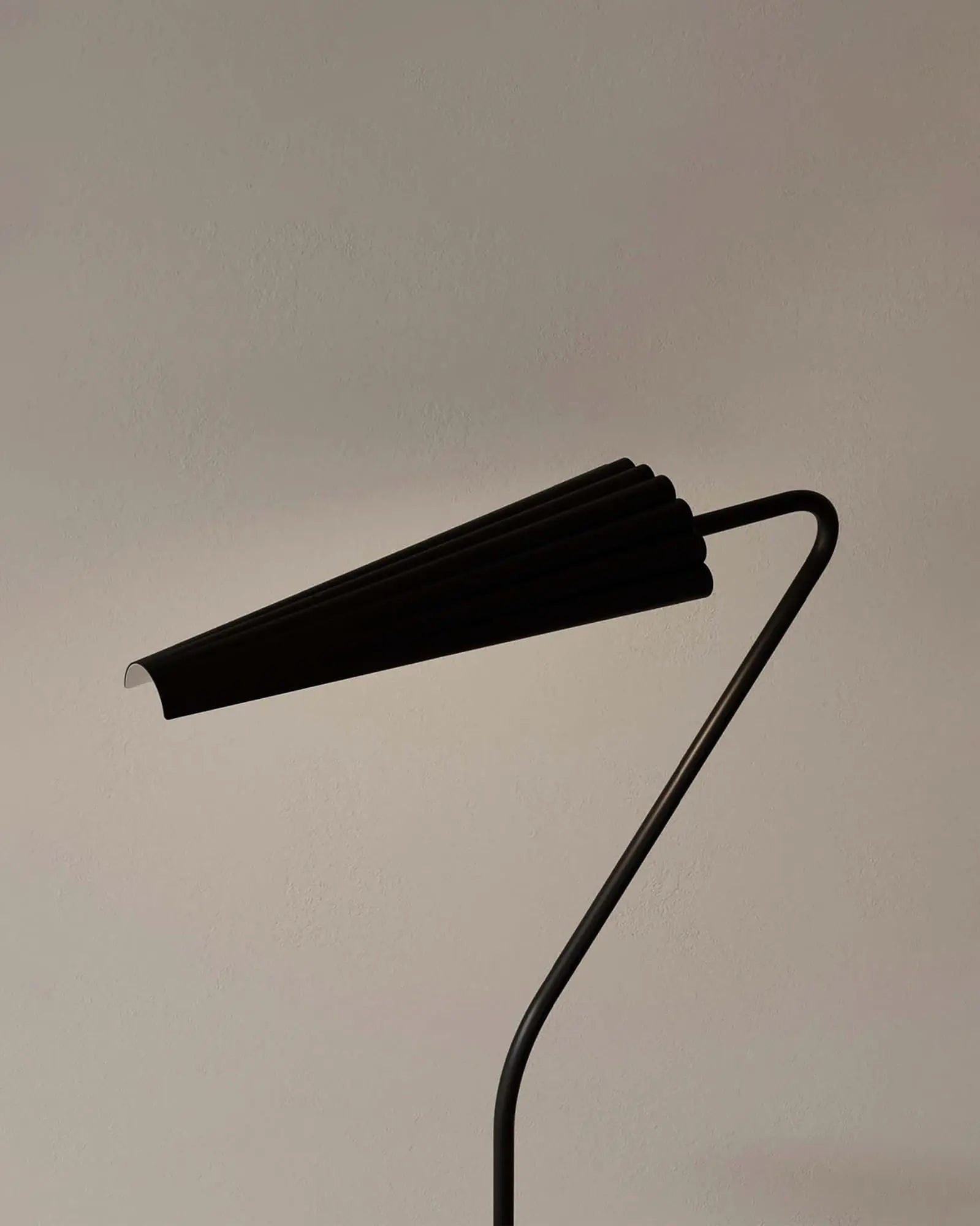 Bion contemporary table lamp detail