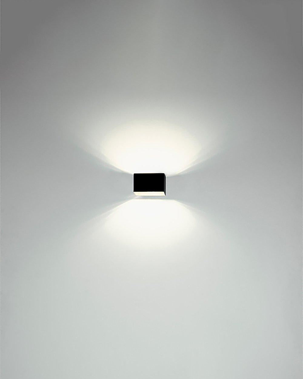 Frame Outdoor minimalistic wall light black | Nook Collections