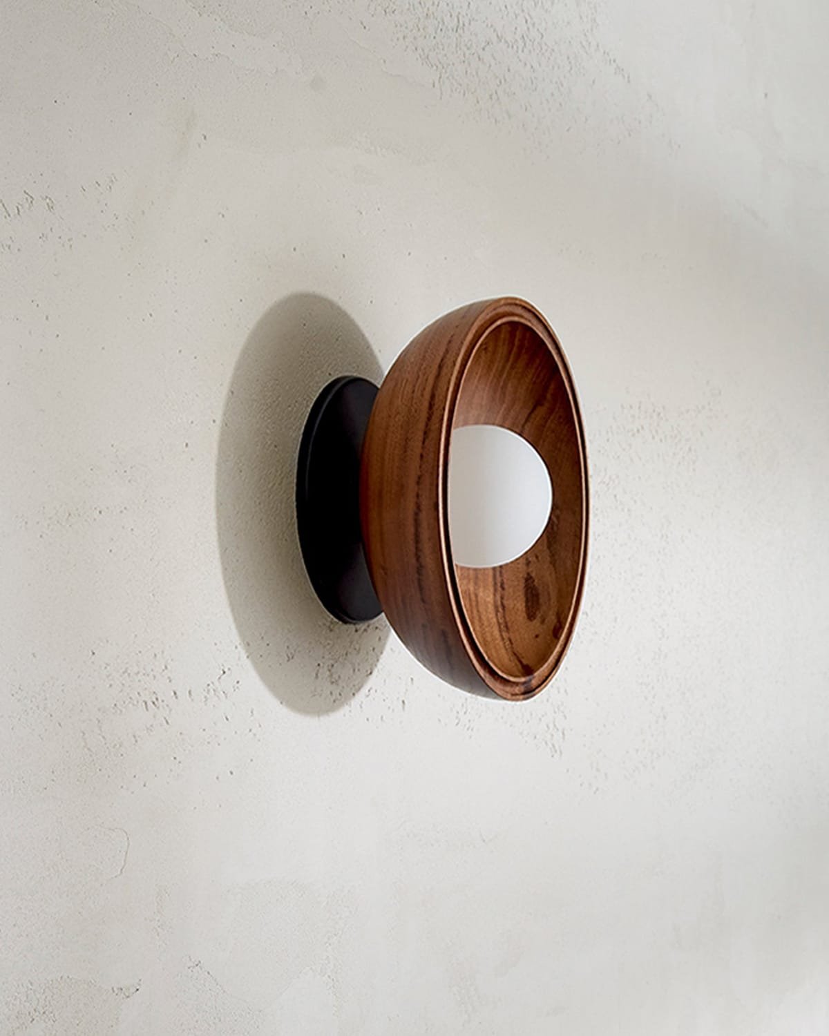 Selene Surface Wall Light