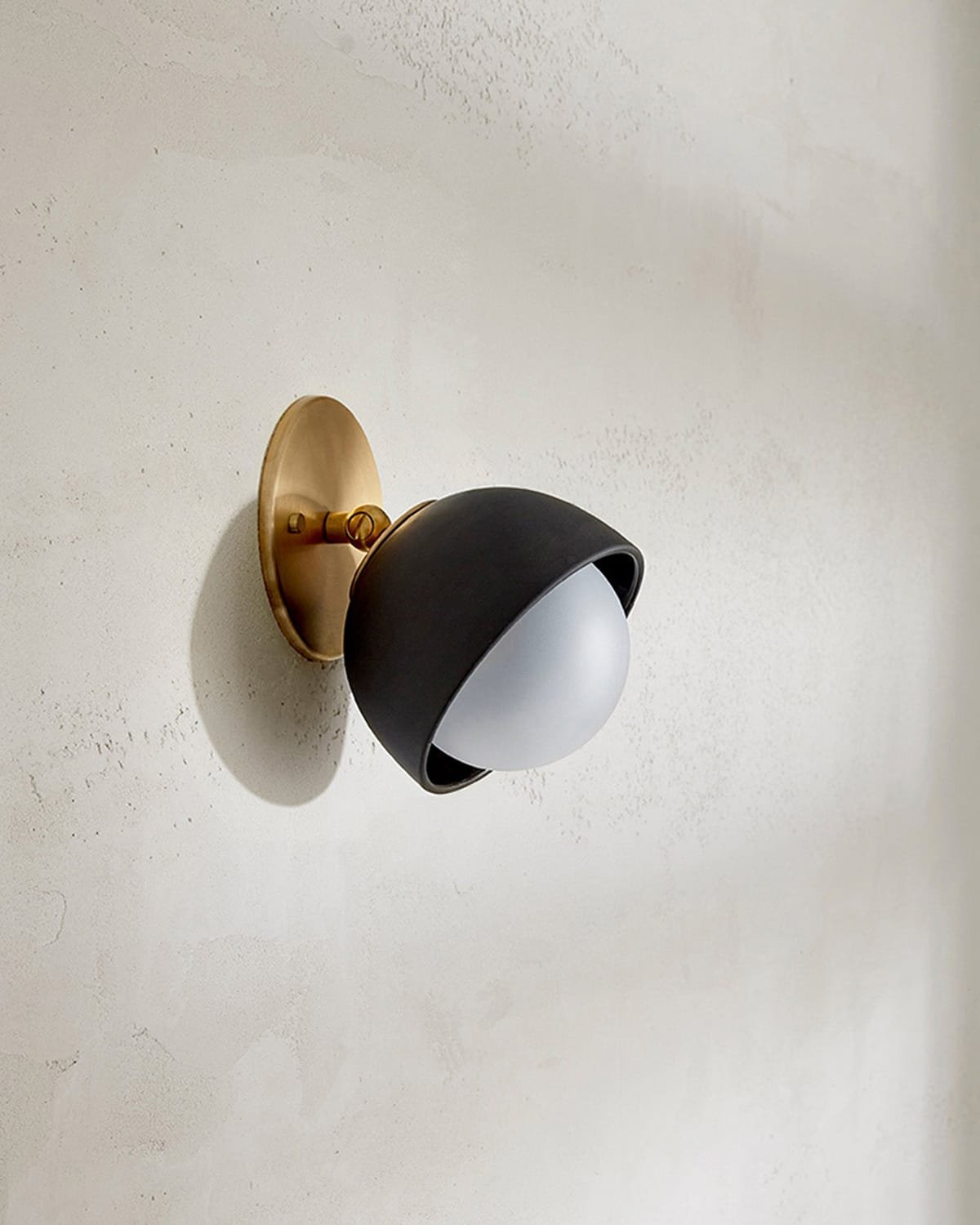 Terra 0 Wall Light