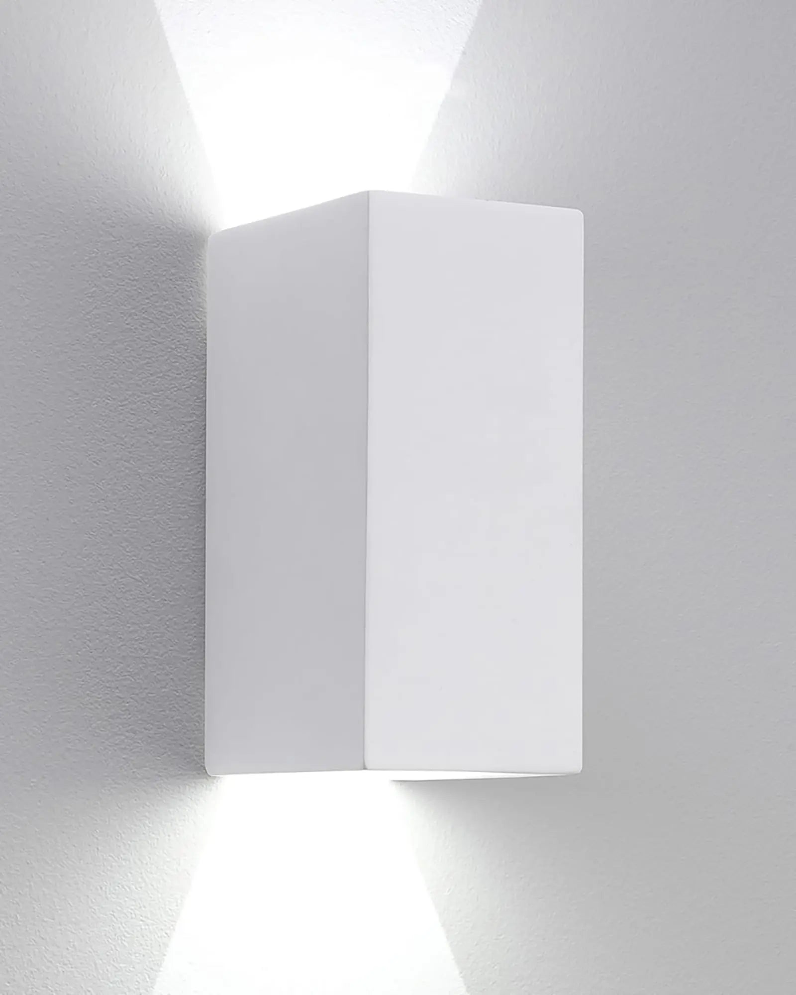 Parma 160 minimalistic plaster rectangular wall light