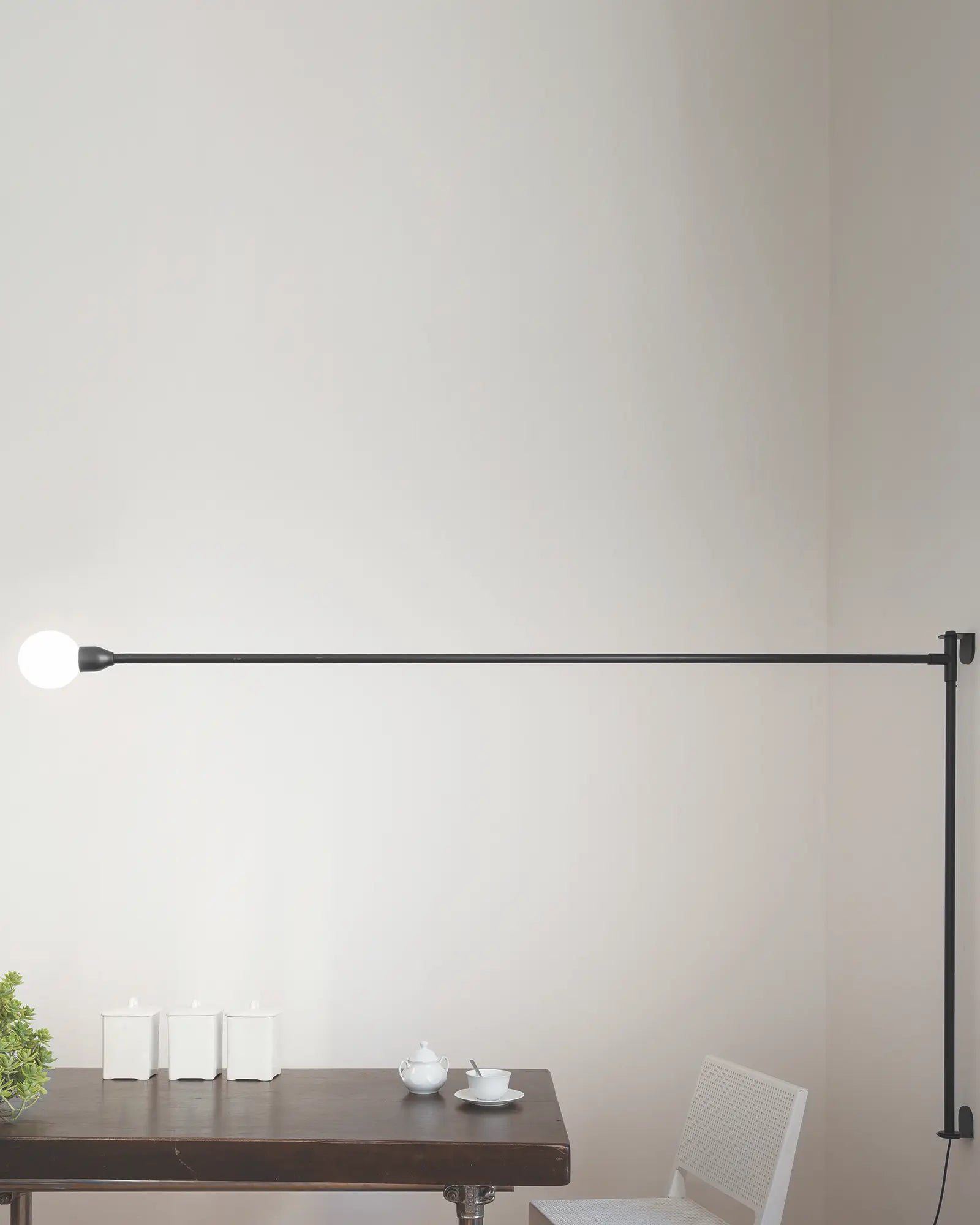 Potence Pivotante Wall Light