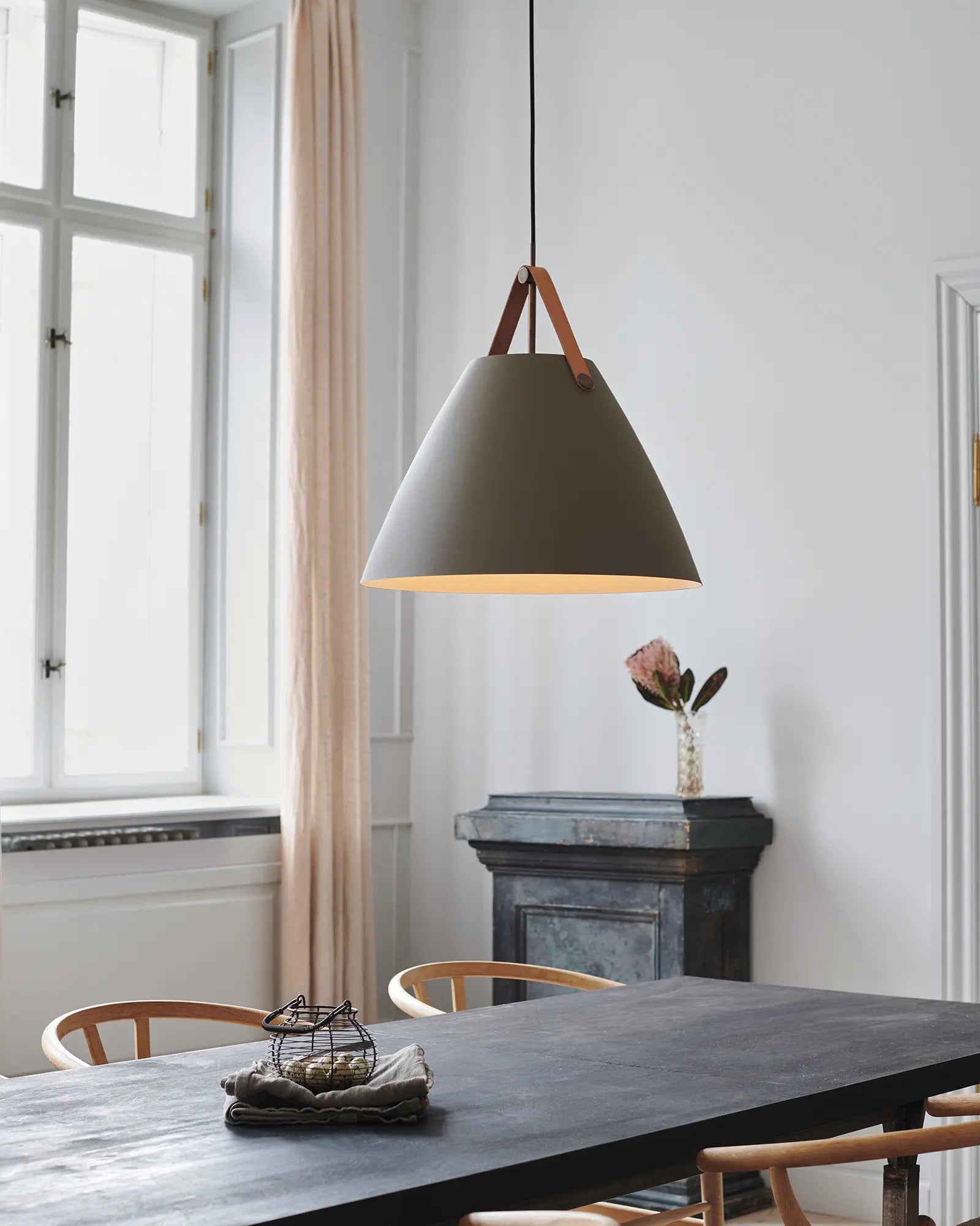 Strap Pendant Light