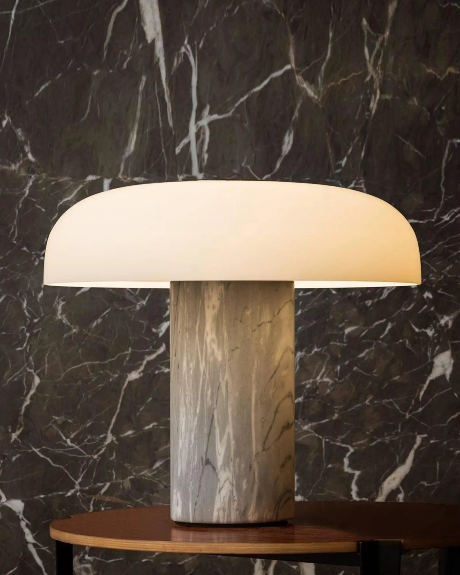 Tropico table lamp